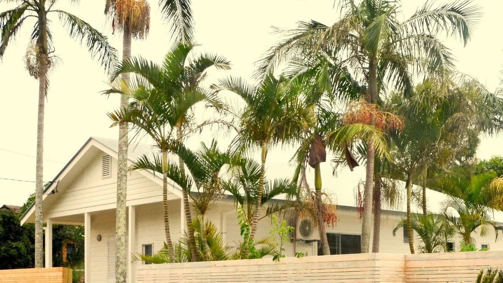 Bed and Breakfast Byron Palms & - Adults Only Μπάιρον Μπέι