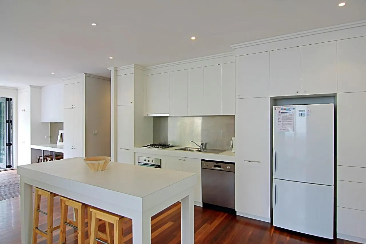דירה 77 Butler Street, - Lantana House *