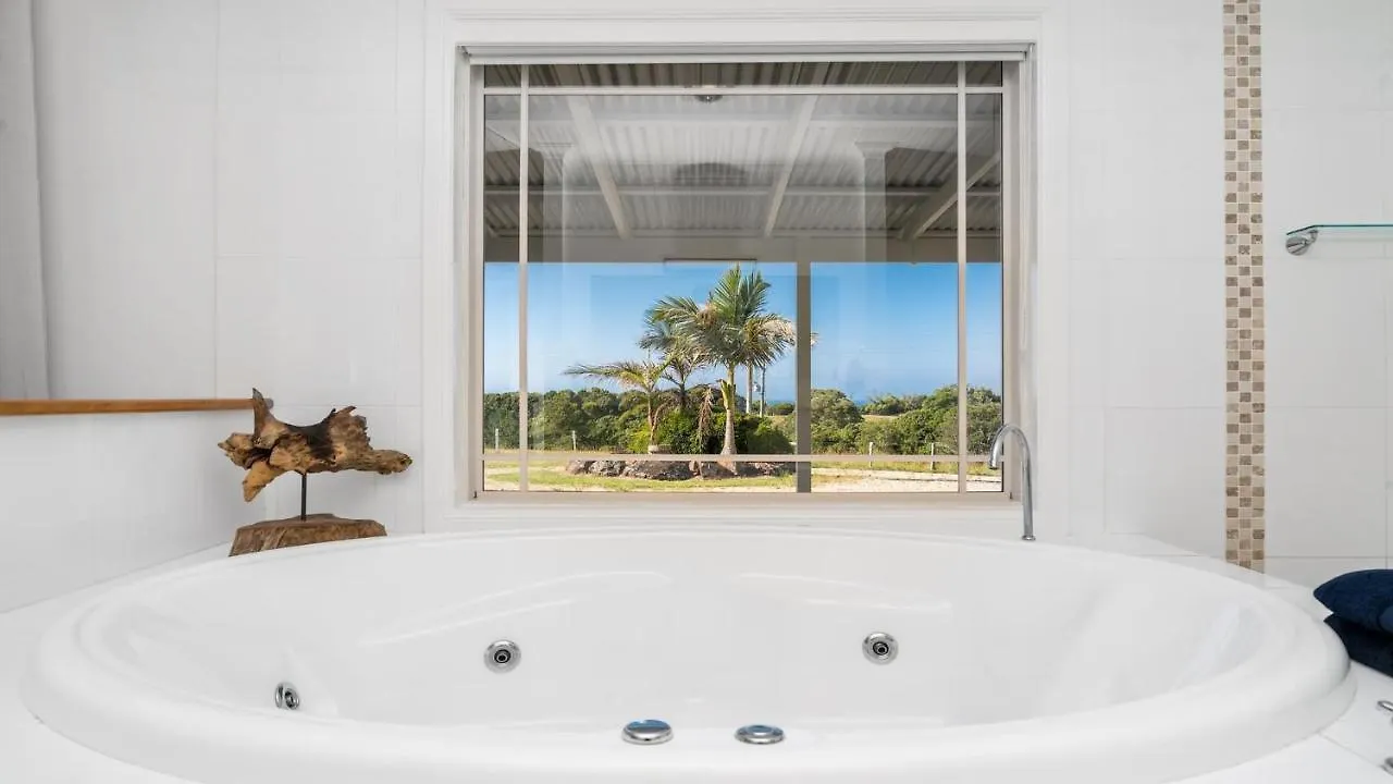 Your Luxury Escape - Byron Sunset Breeze *