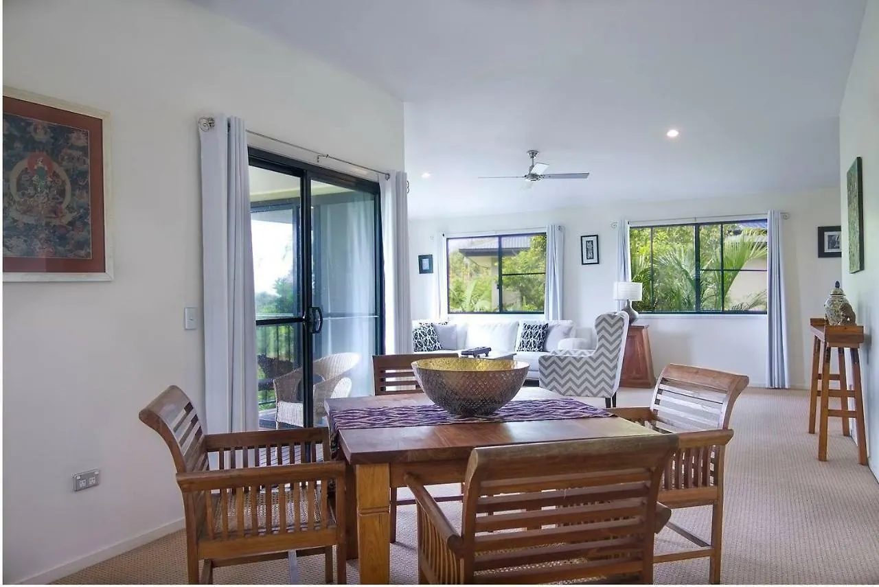 Mariposa House * Byron Bay