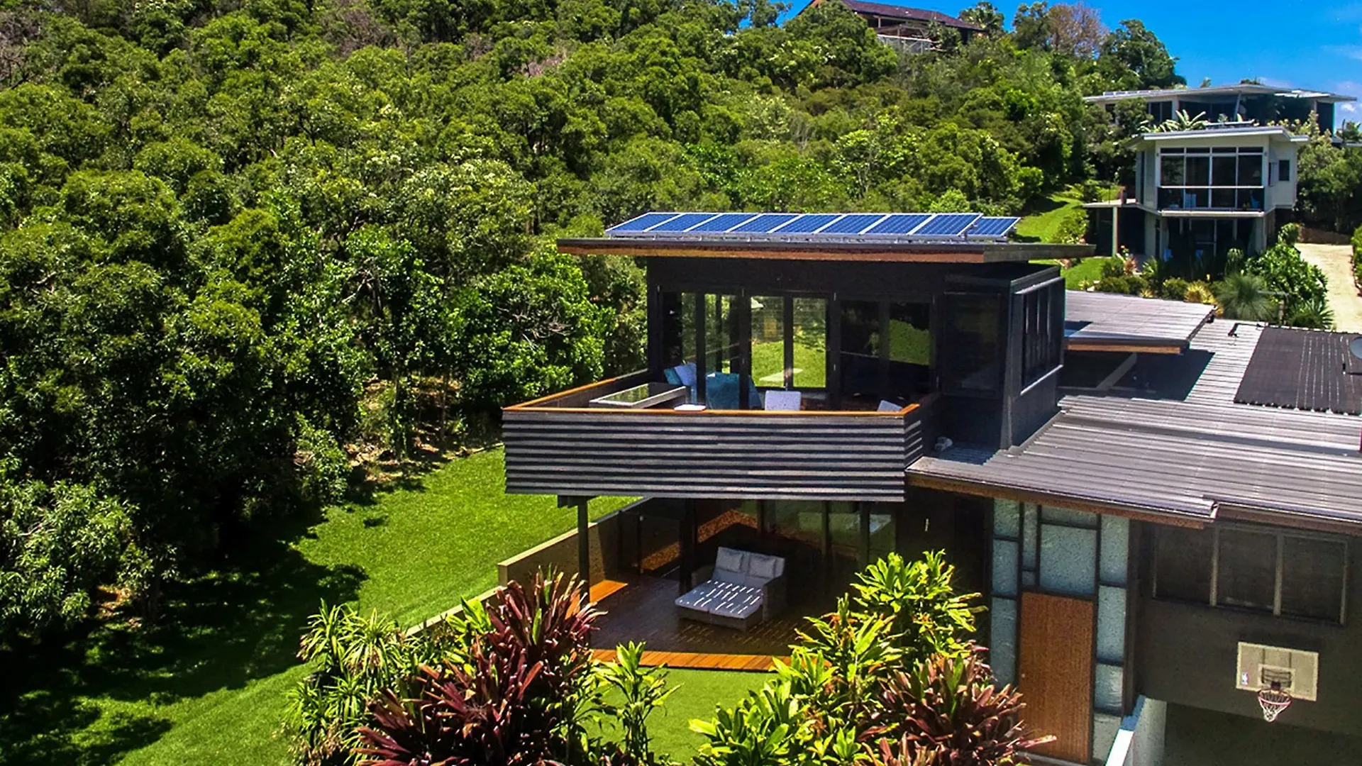 Villa Seaview Sanctuary - Award Winning Architecture