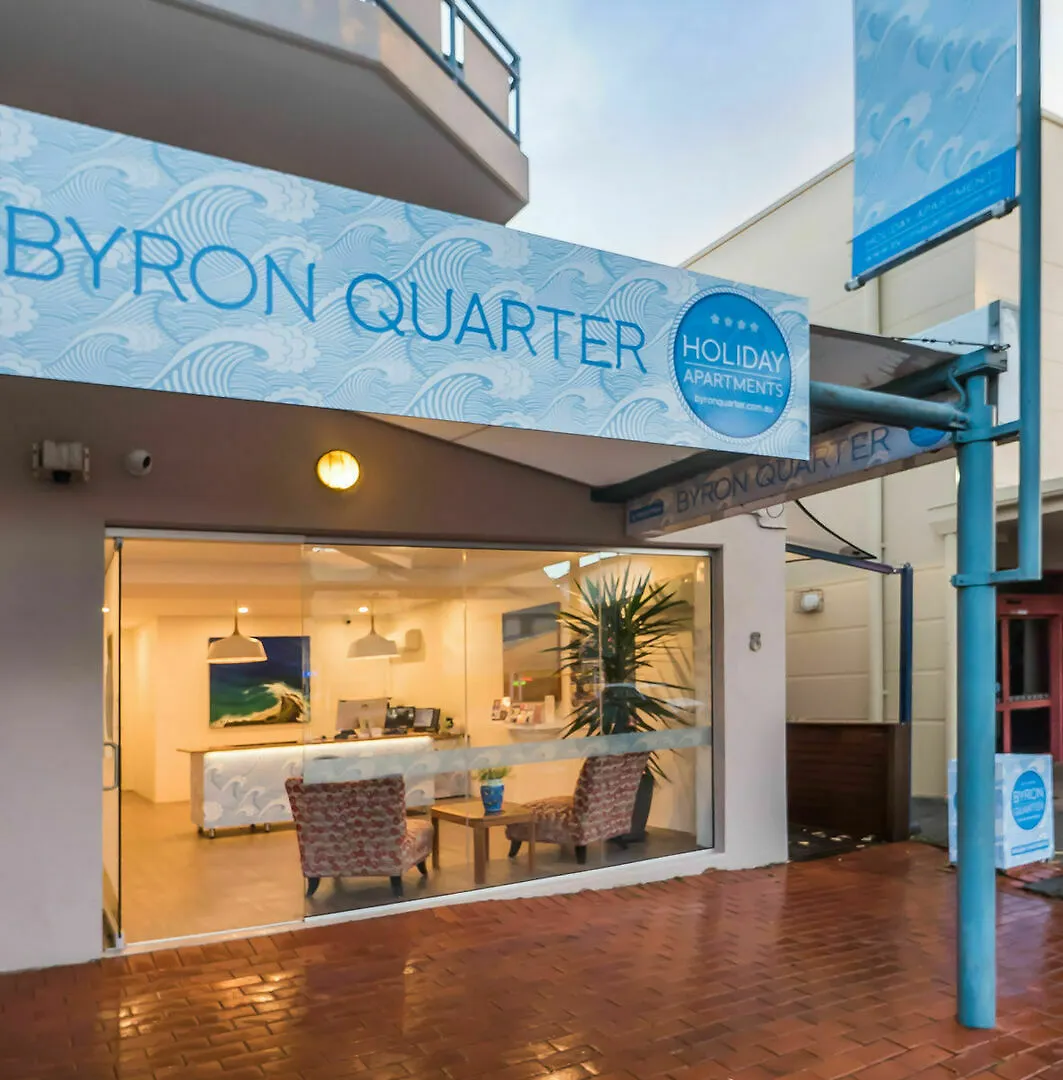 Byron Quarter 4* Μπάιρον Μπέι
