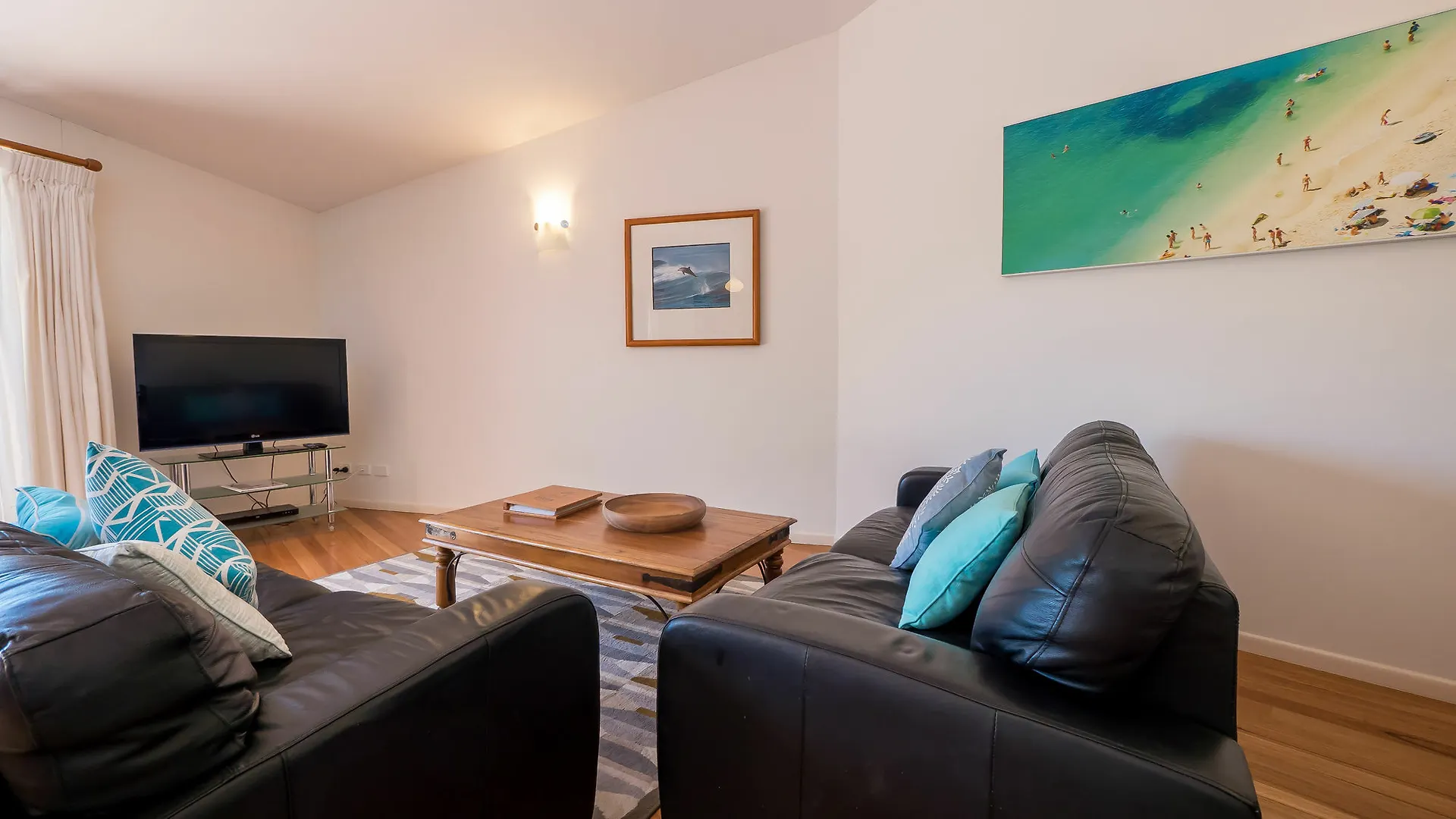 Ξενοδοχείο με διαμερίσματα Byron Quarter 4*
