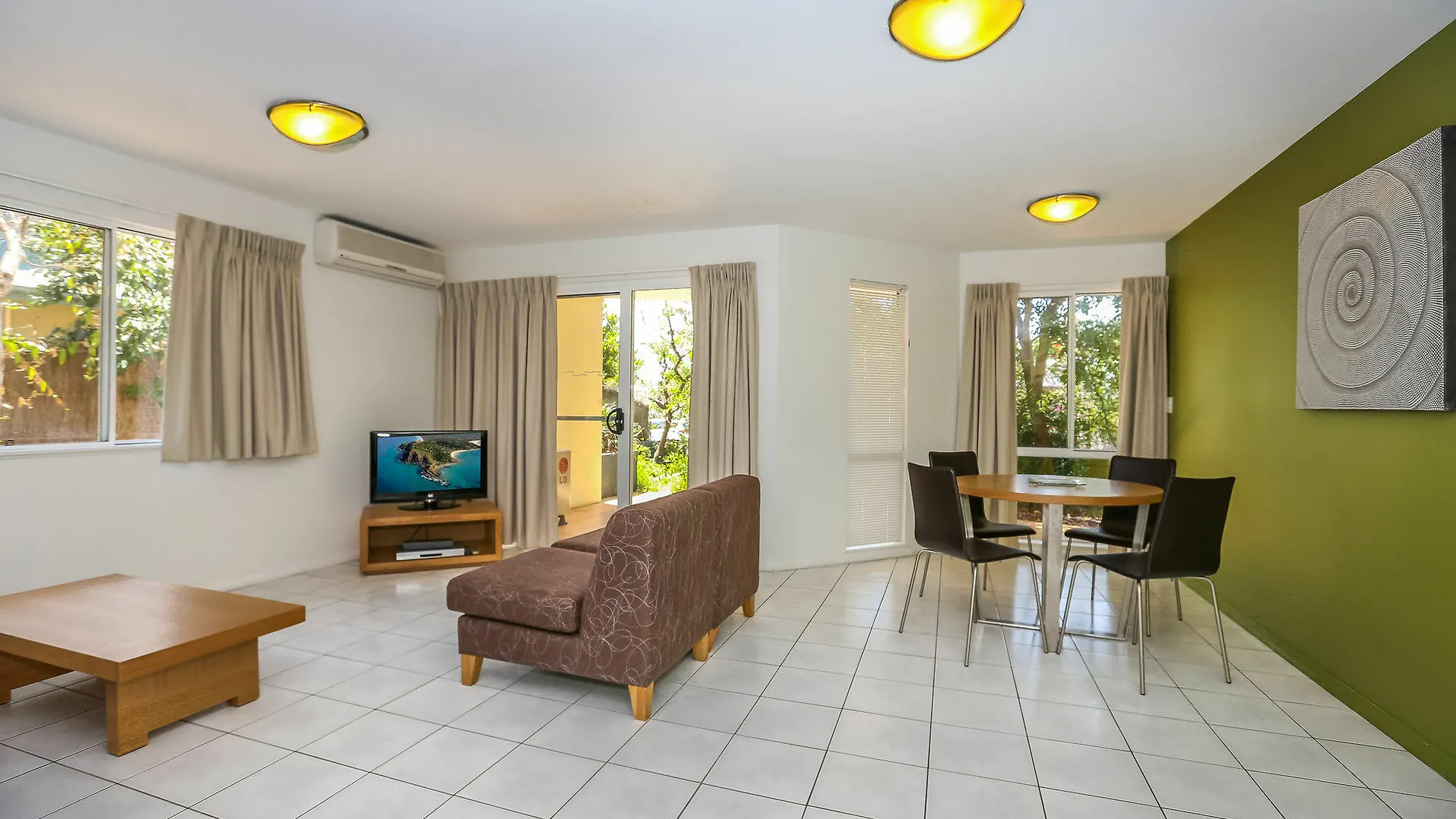 Aparthotel Eco 4*