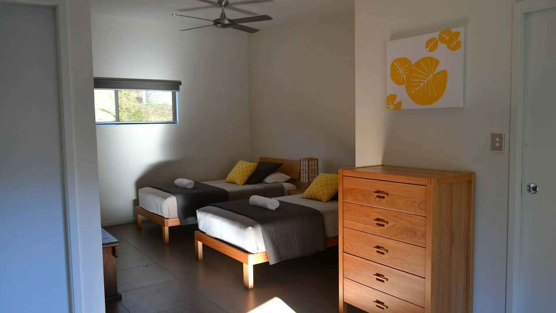 The Lily Pad At Apartman