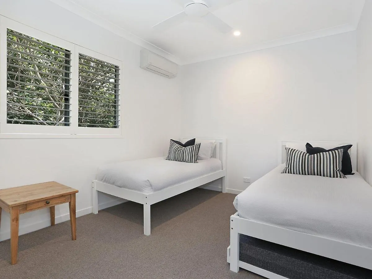 Byron Beachside 9