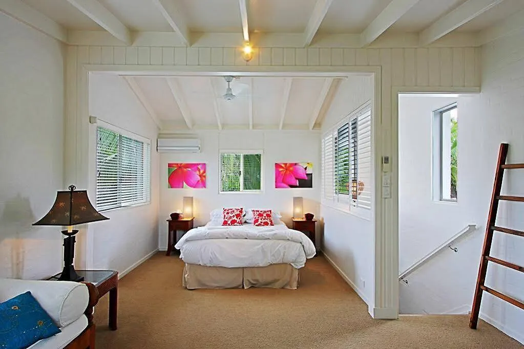 A Perfect - Allure * Byron Bay