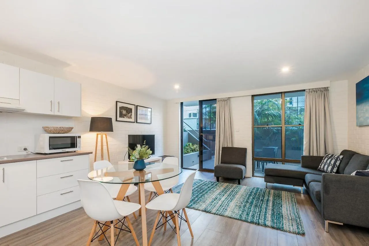 아파트호텔 Bayview Beachfront Apartments, In Town Right On The