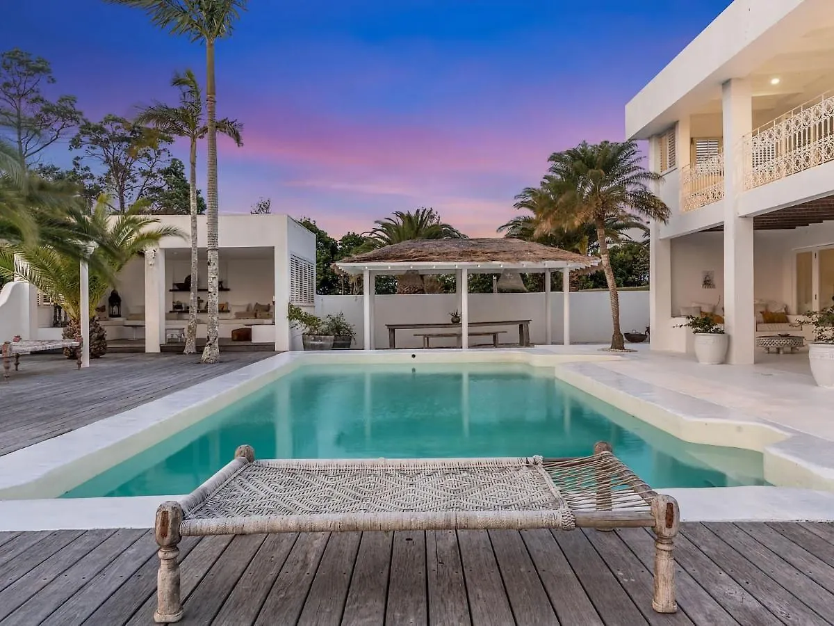 Vakantiehuis Your Luxury Escape - Bisque House *