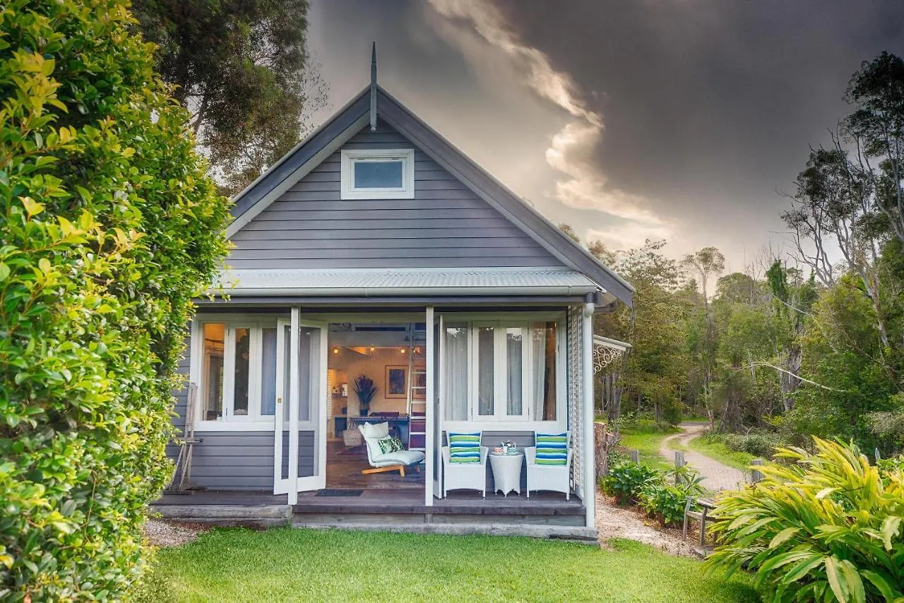 Abelia House Bed & Breakfast 5*