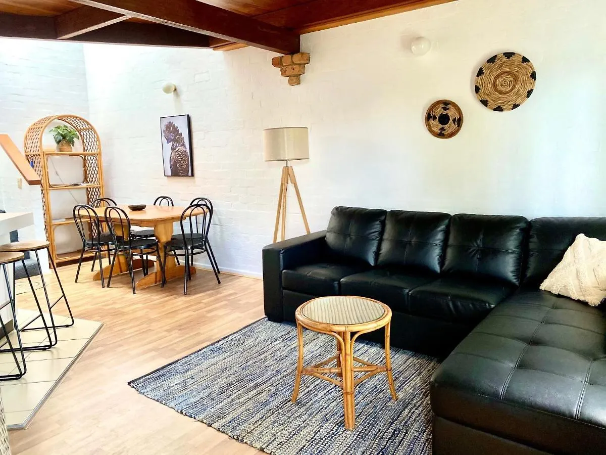 Gilmore Court 4 Апартаменты