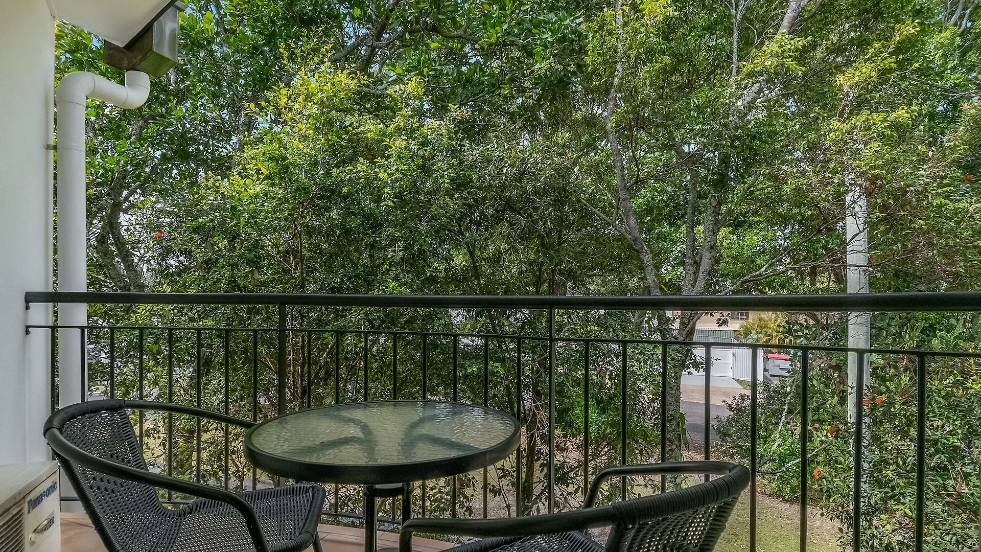 Eco Aparthotel 4*
