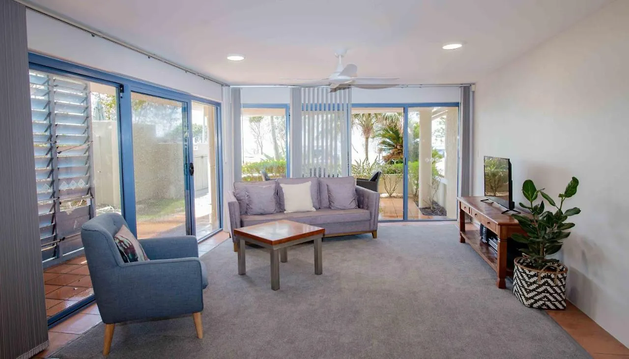 Unit 1 46 Lawson Street, - Nautilus