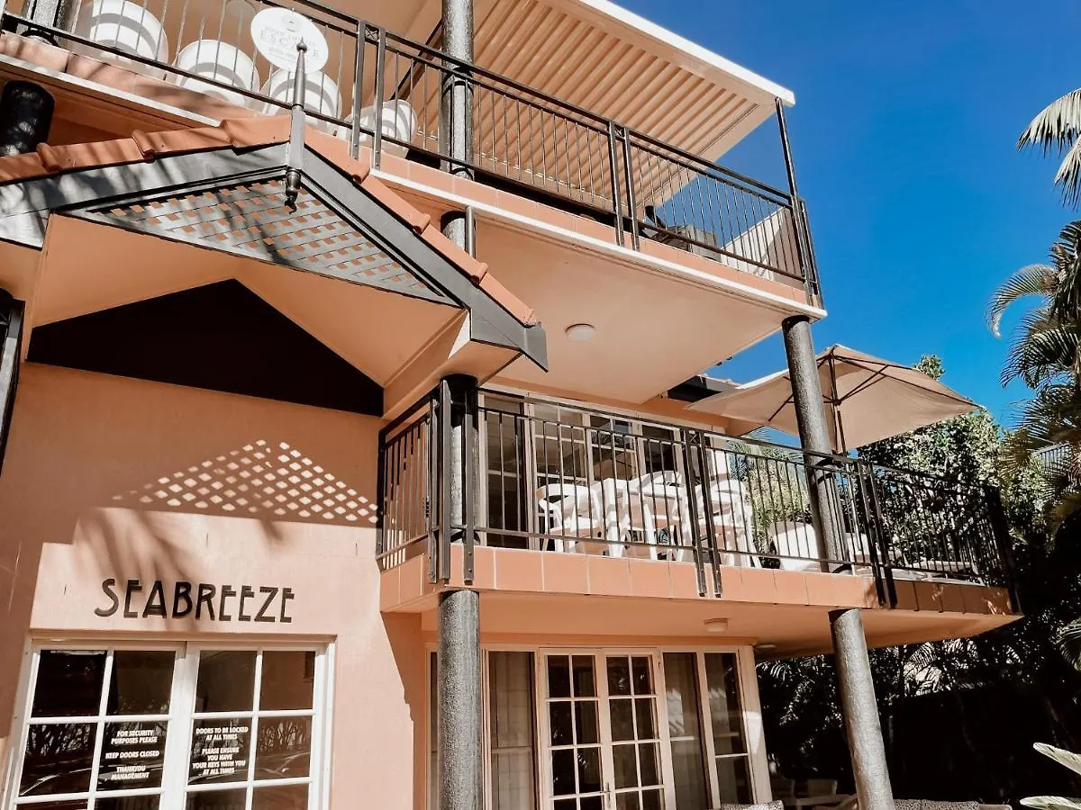 Hotel apartamentowy Sea Breeze On Main Byron Bay