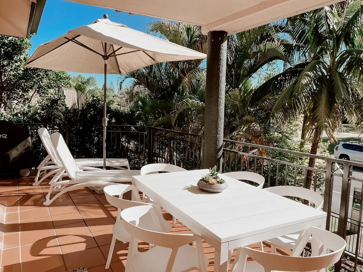 Sea Breeze On Main Hotel apartamentowy 3*