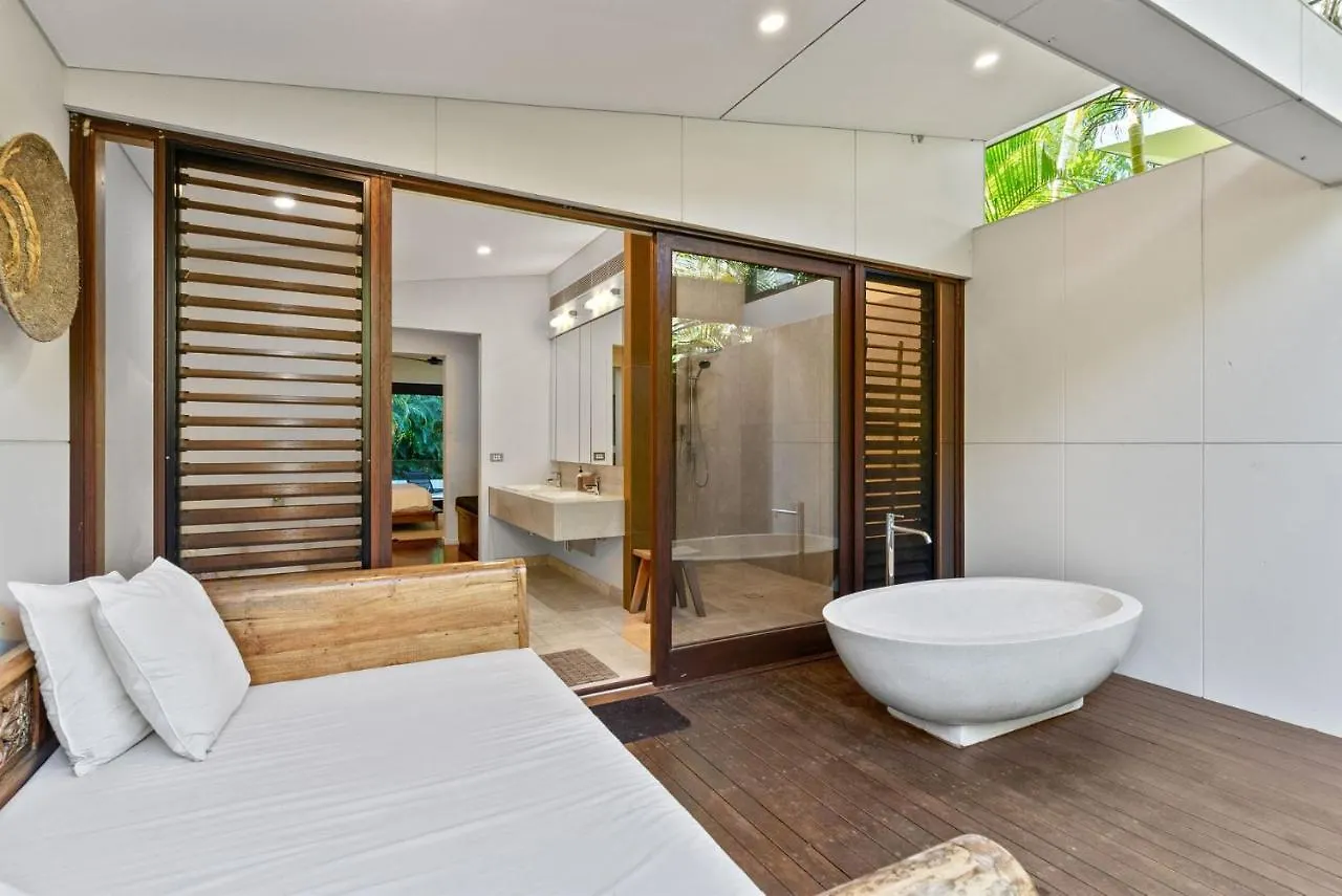Pavilion 5 Holiday home