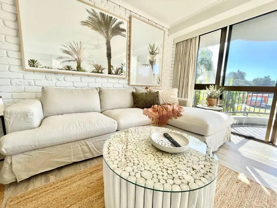 Surf Haven Opposite Clarkes Pool Walk To Cbd * خليج بيرون