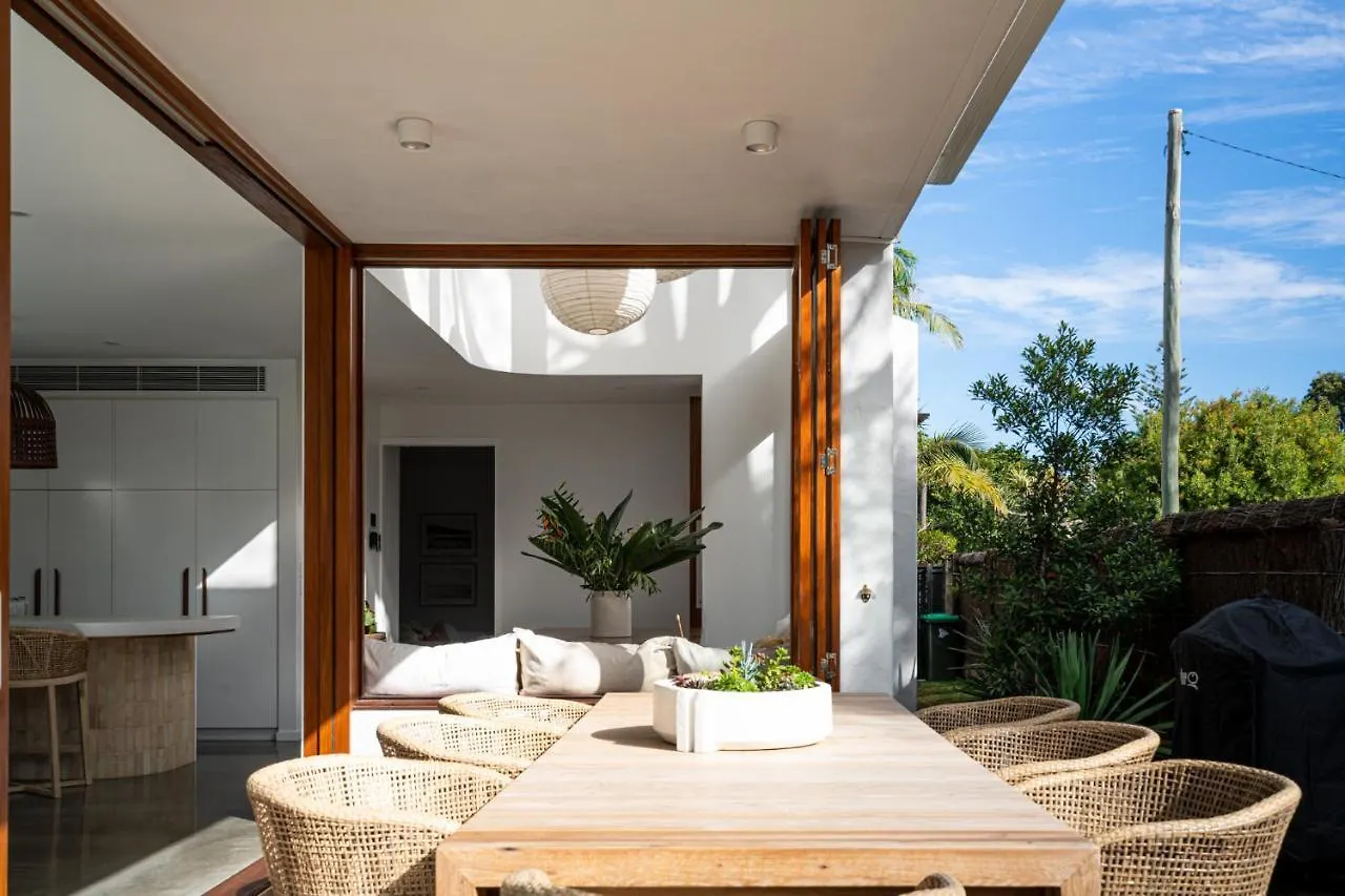 - 32 Cowper Street Samudra House *