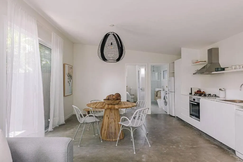 Villa The Local House -
