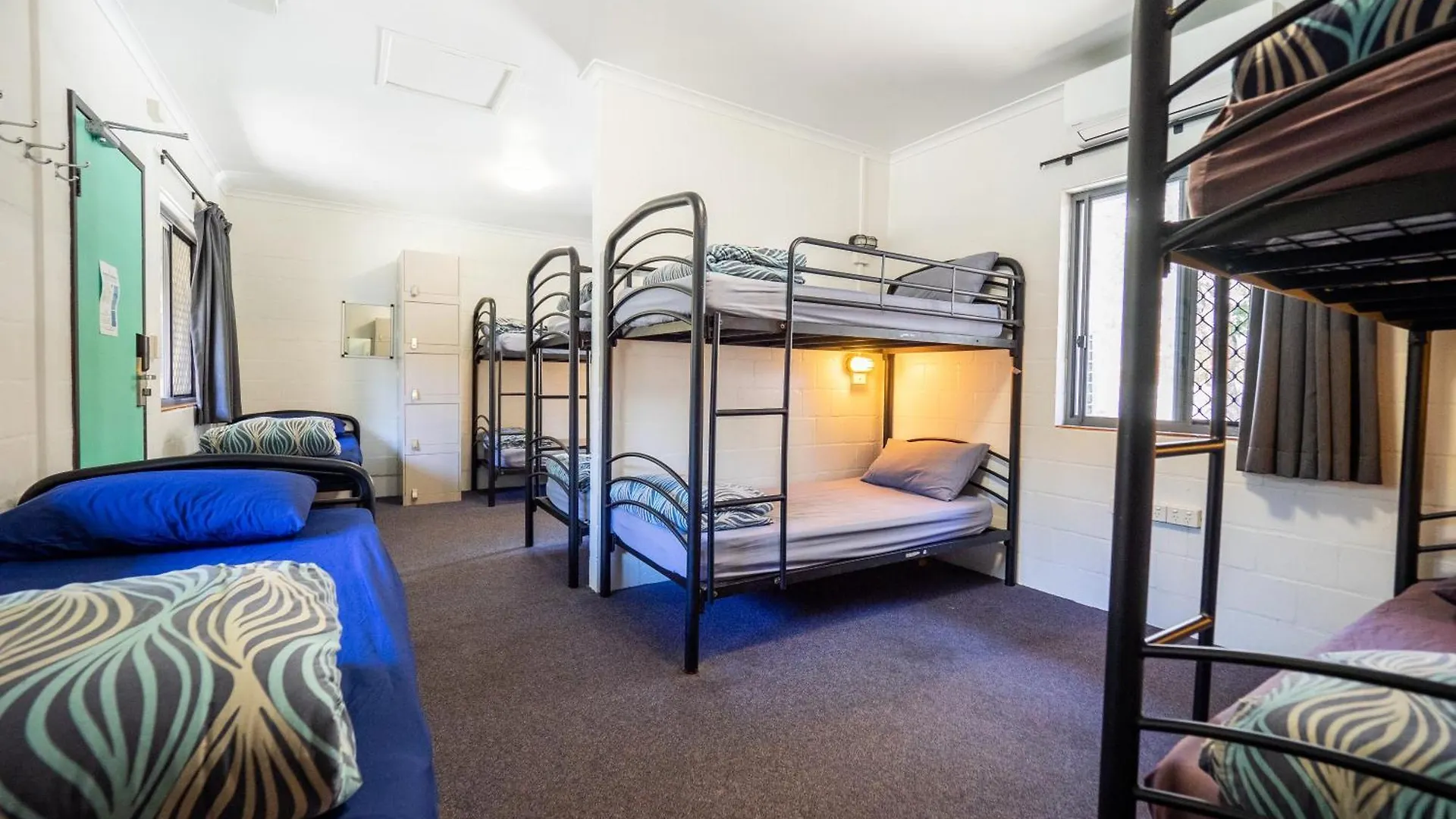 Yha Cape Byron, Hostal Byron Bay