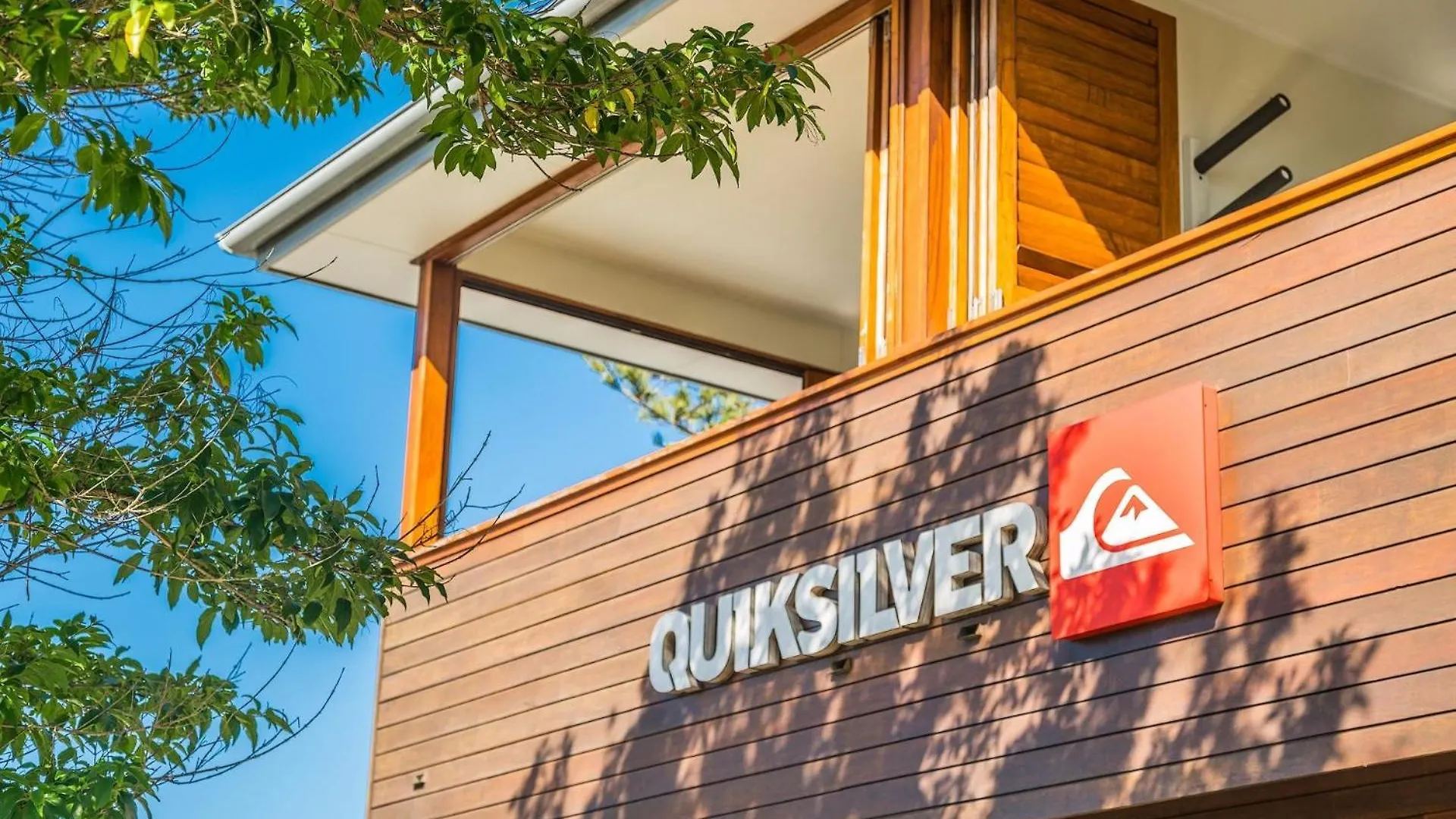 Quiksilver The Wreck - Heart Of Byron Apartment