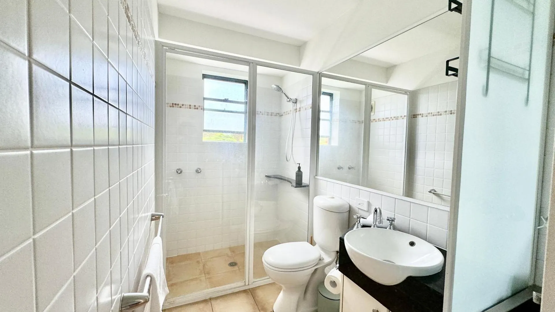 Ulysses - Heated Pool Walk To Town & Apartmán Byron Bay