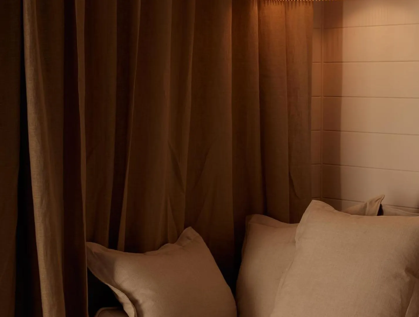 28 Degrees - Adults Only 5*