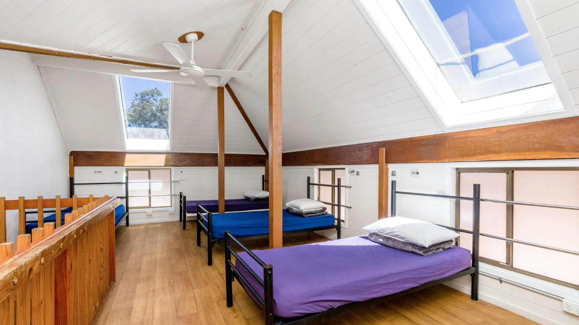 Aquarius Backpackers Hostel
