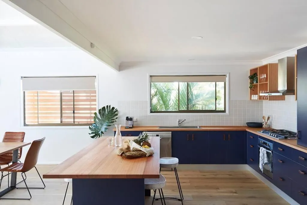 Barefoot - Beachfront * Byron Bay