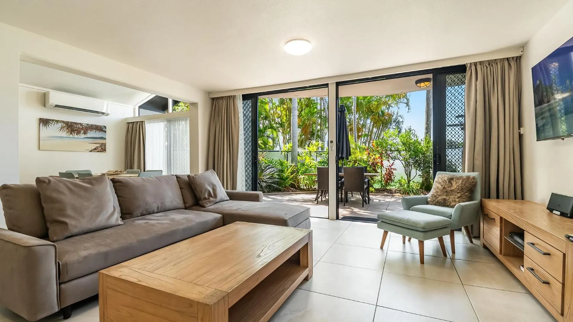 Beachfront Byron Bay