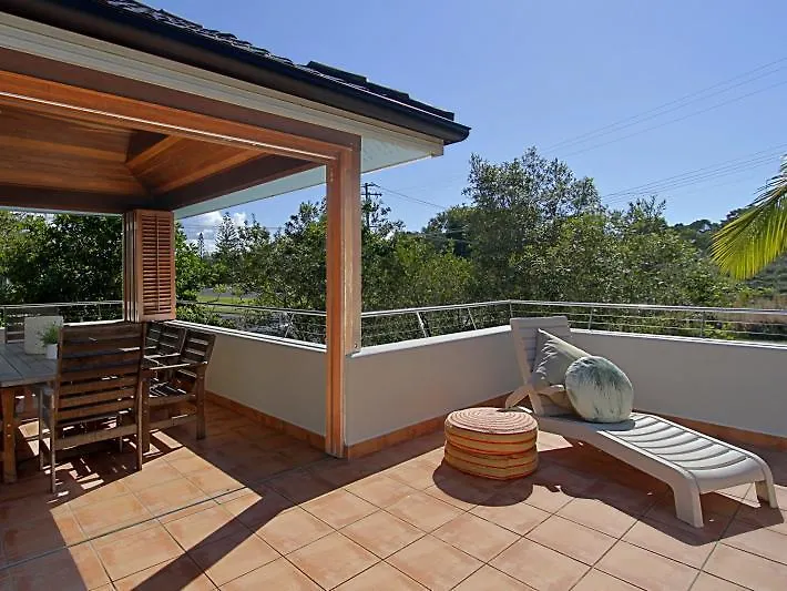 Villa Clarkes