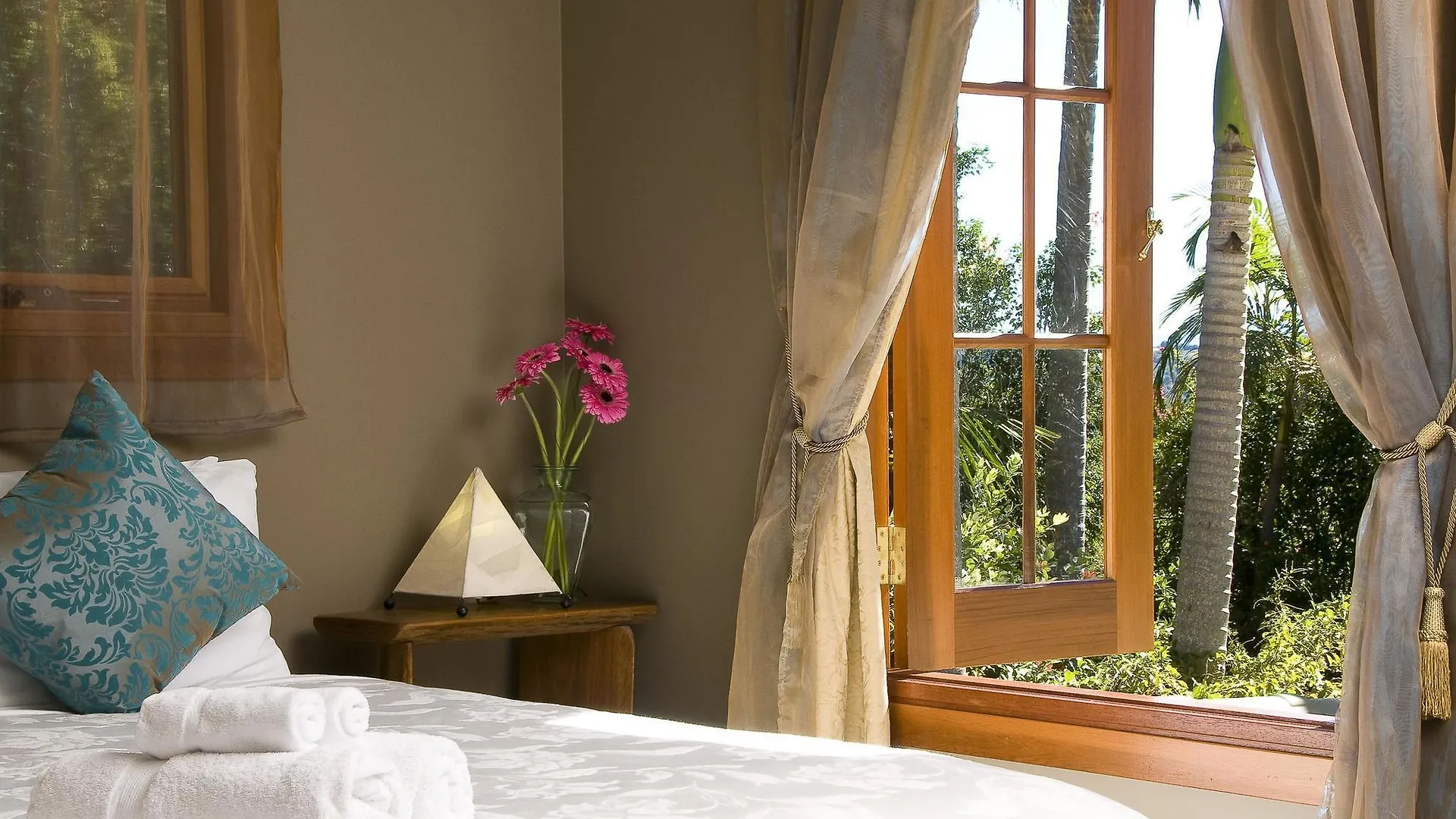 Resort Summerhills Retreat Byron Bay 5*