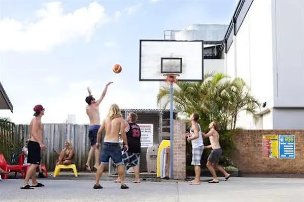 Backpackers Holiday Village *