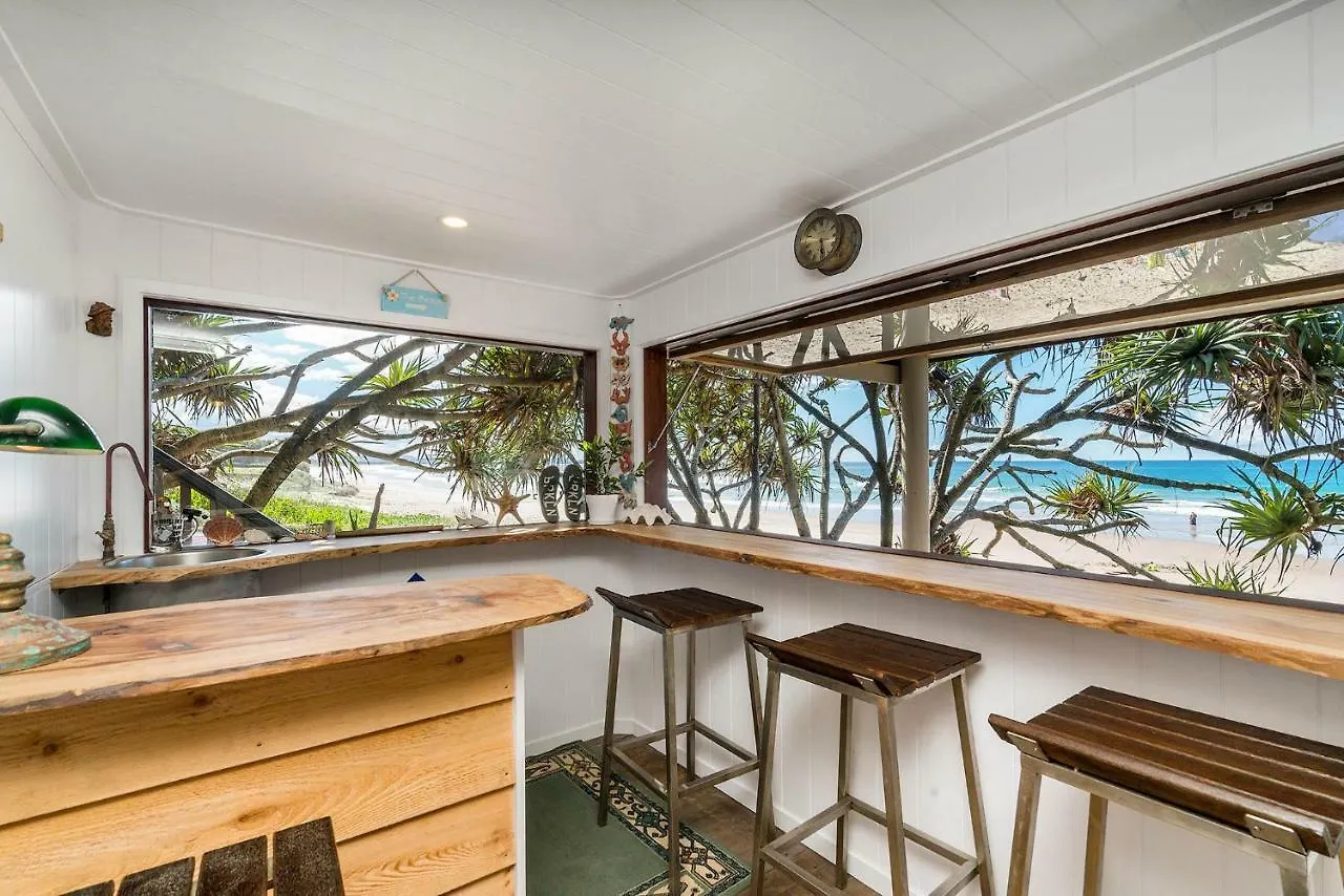 Moonstruck * Byron Bay