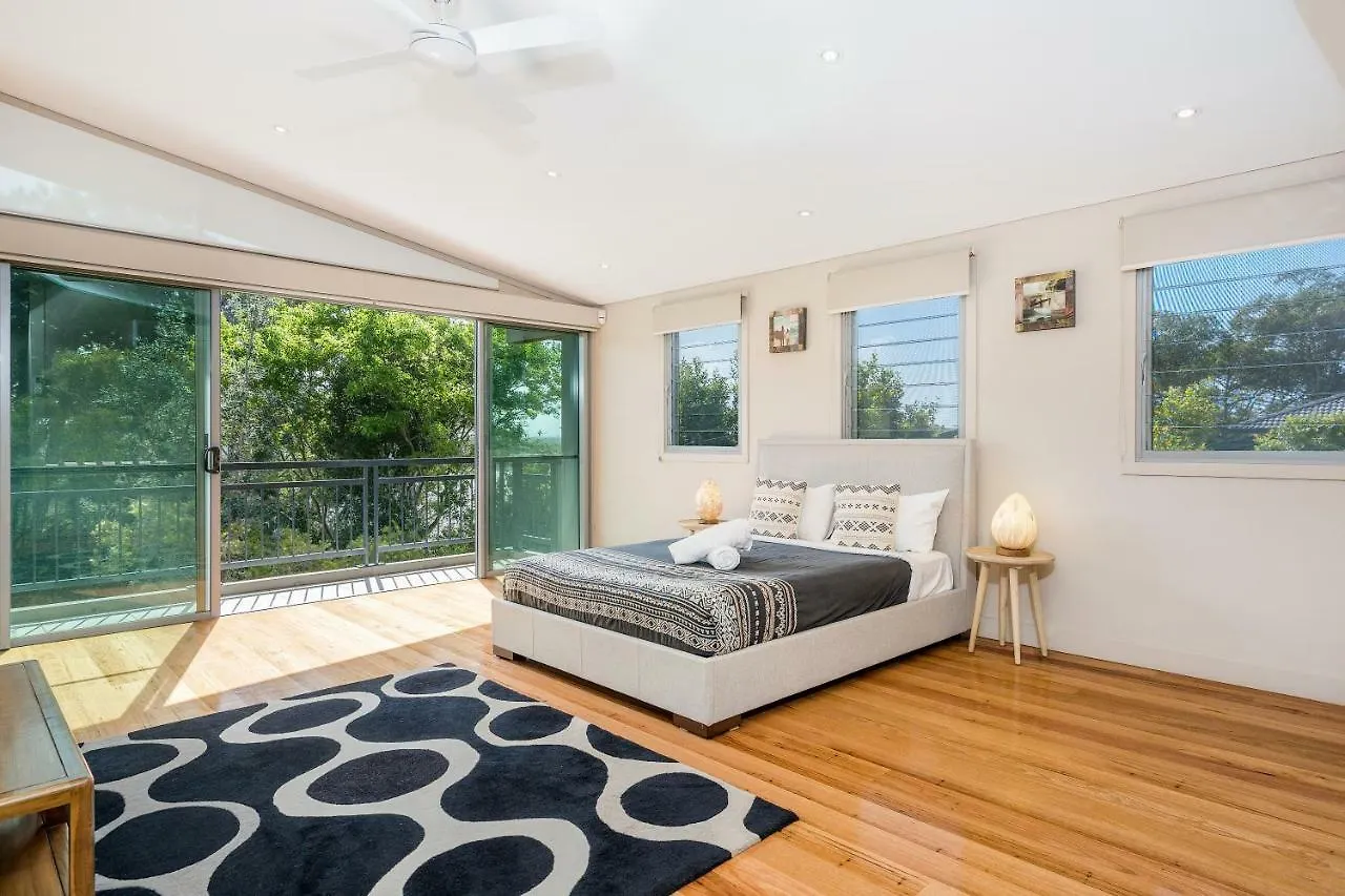 Accom Unit 1 22 Mahogany Drive - House 1 At Vue Villa *