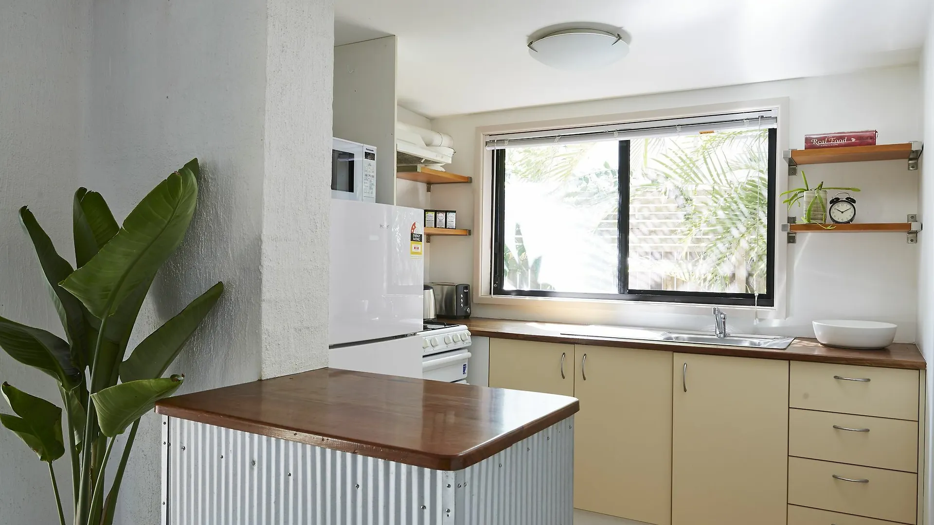 28 Degrees - Adults Only 5* Byron Bay