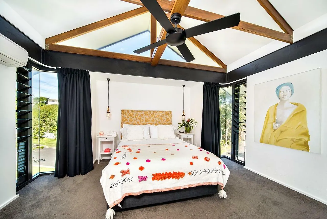 Luxury Artist Architect Retreat Villa *