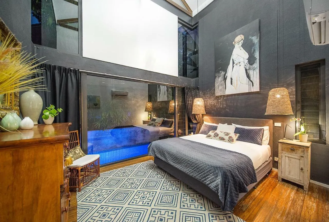 Luxury Artist Architect Retreat Villa *