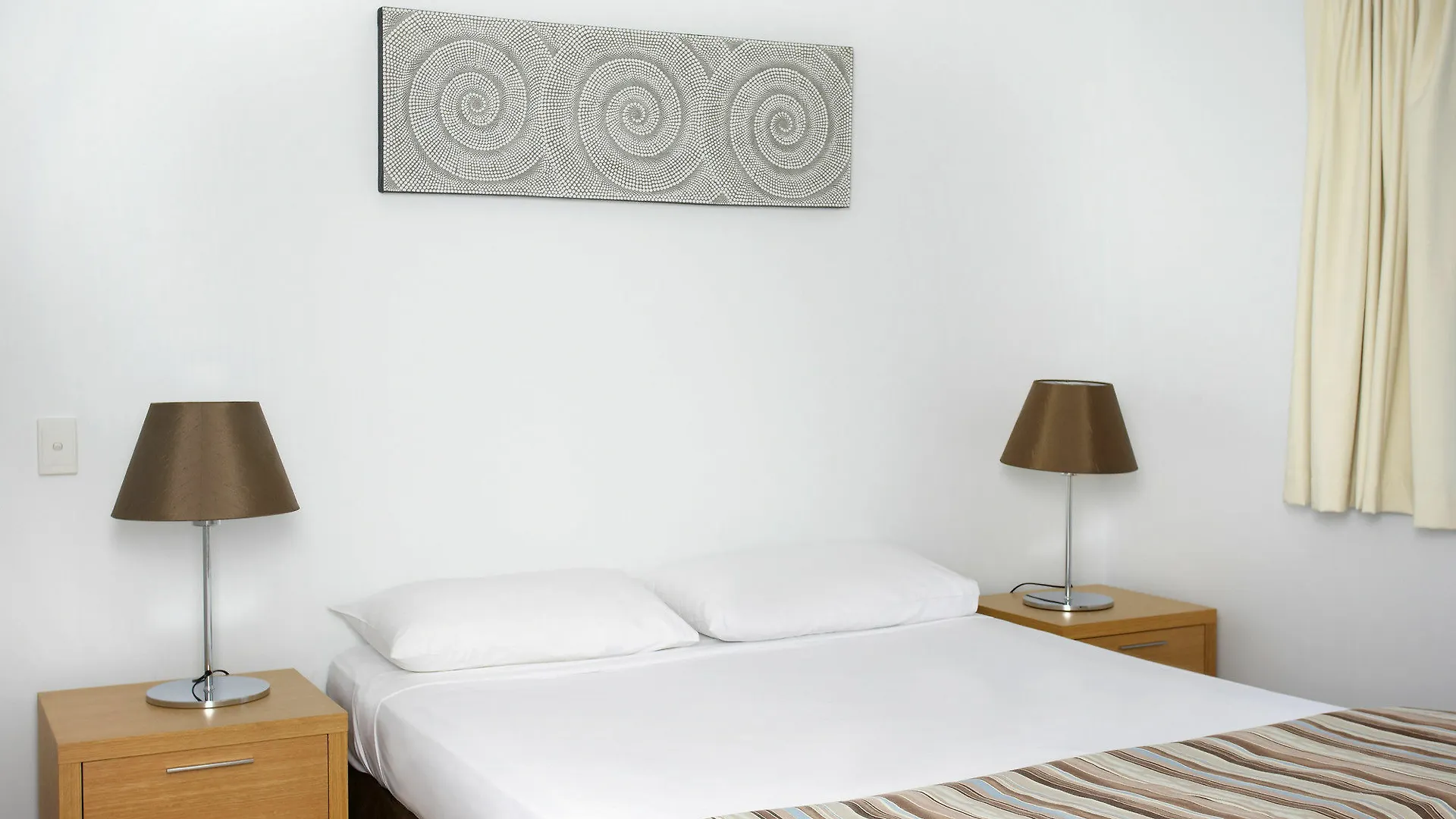 Aparthotel Eco 4*